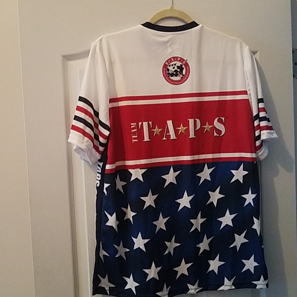 Running Tech Tee - Picture 2 of 2